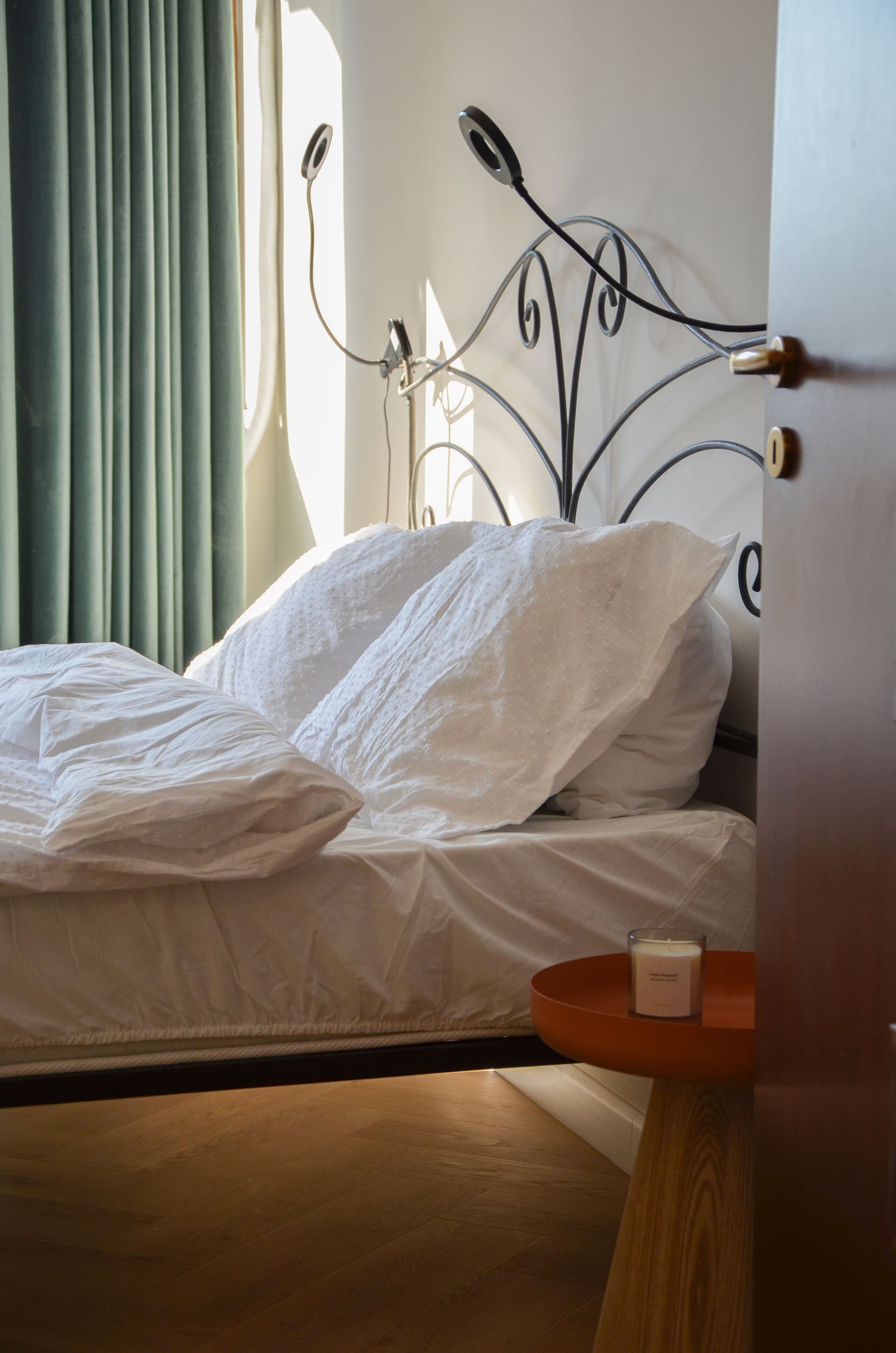 Airbnb Apartment — image 17
