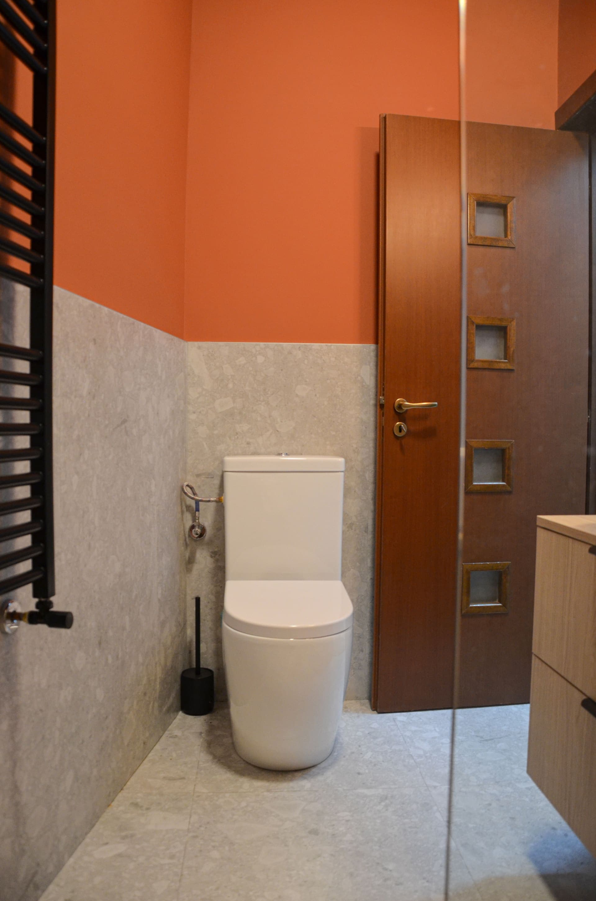 Airbnb Apartment — image 21
