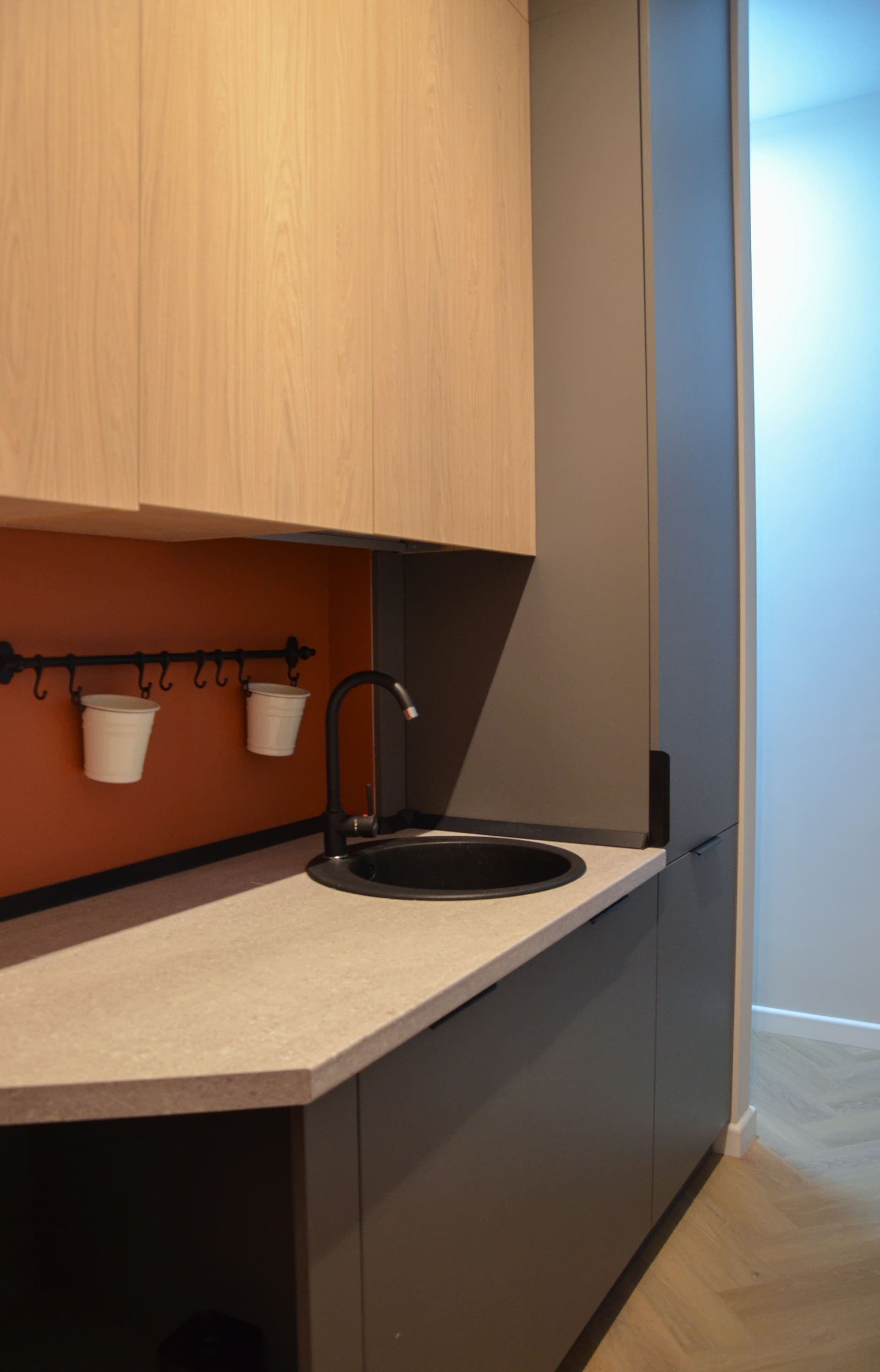 Airbnb Apartment — image 14